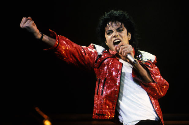 VARIOUS, VARIOUS - JUNE 25: Michael Jackson performs in concert circa 1986. (Photo by Kevin Mazur/WireImage)