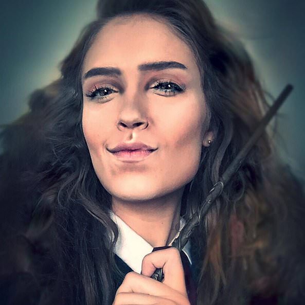 Rebecca Swift as Hermione Granger 