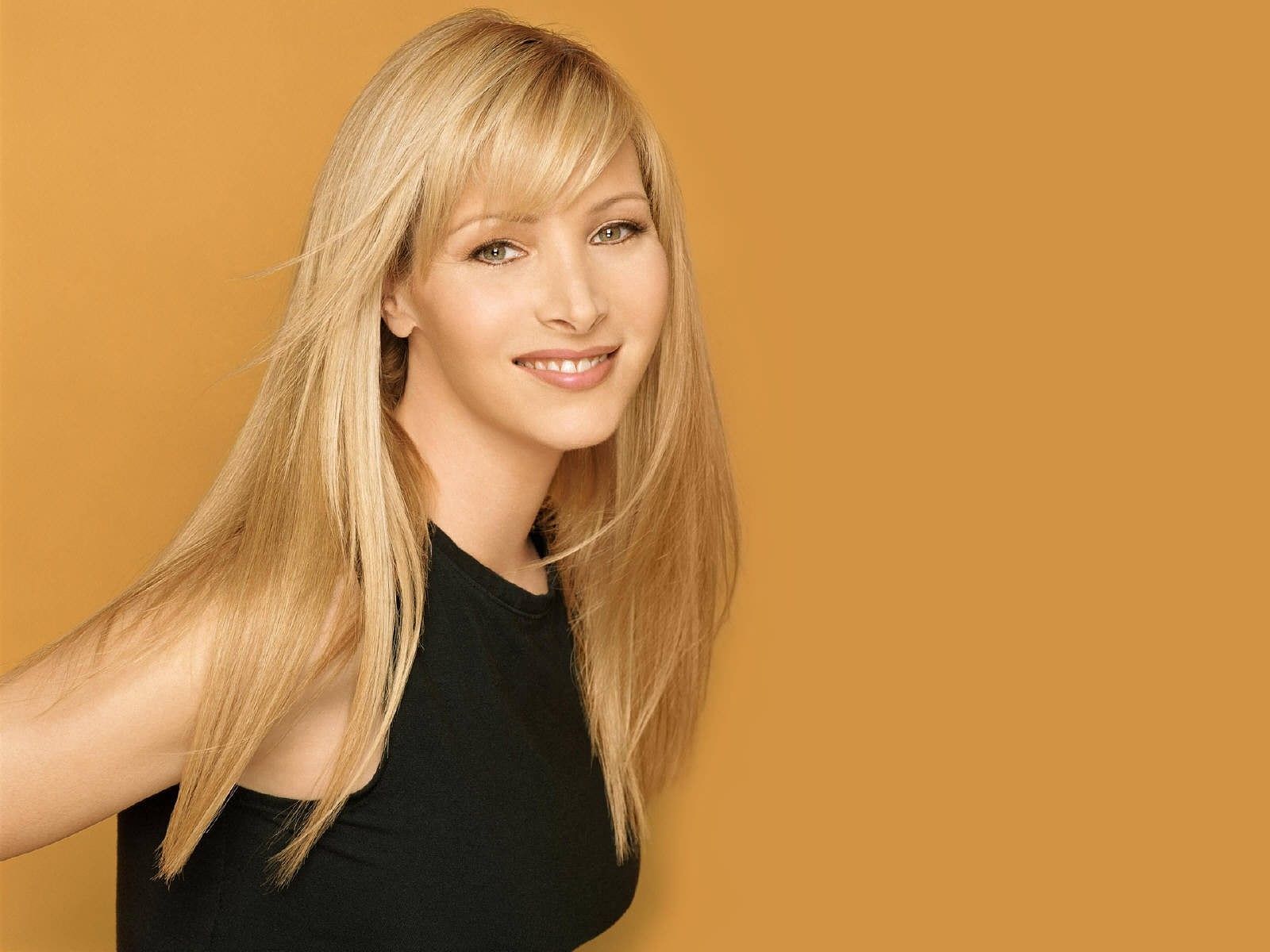 15 Important Life Lessons We Learned From Phoebe in Friends