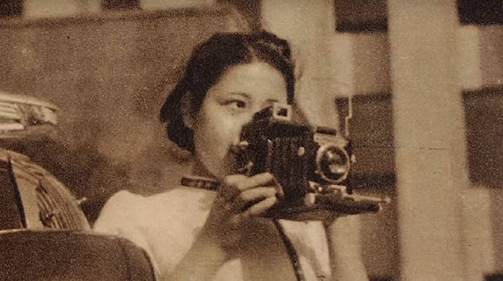 Japan’s First Female Photo-Journalist is Still Shooting At 101. What’s Her Secret?