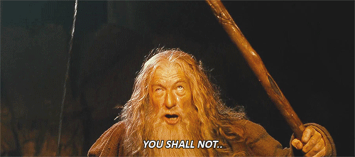 10 GIFs From Iconic Scenes 10 GIFs From Iconic Scenes