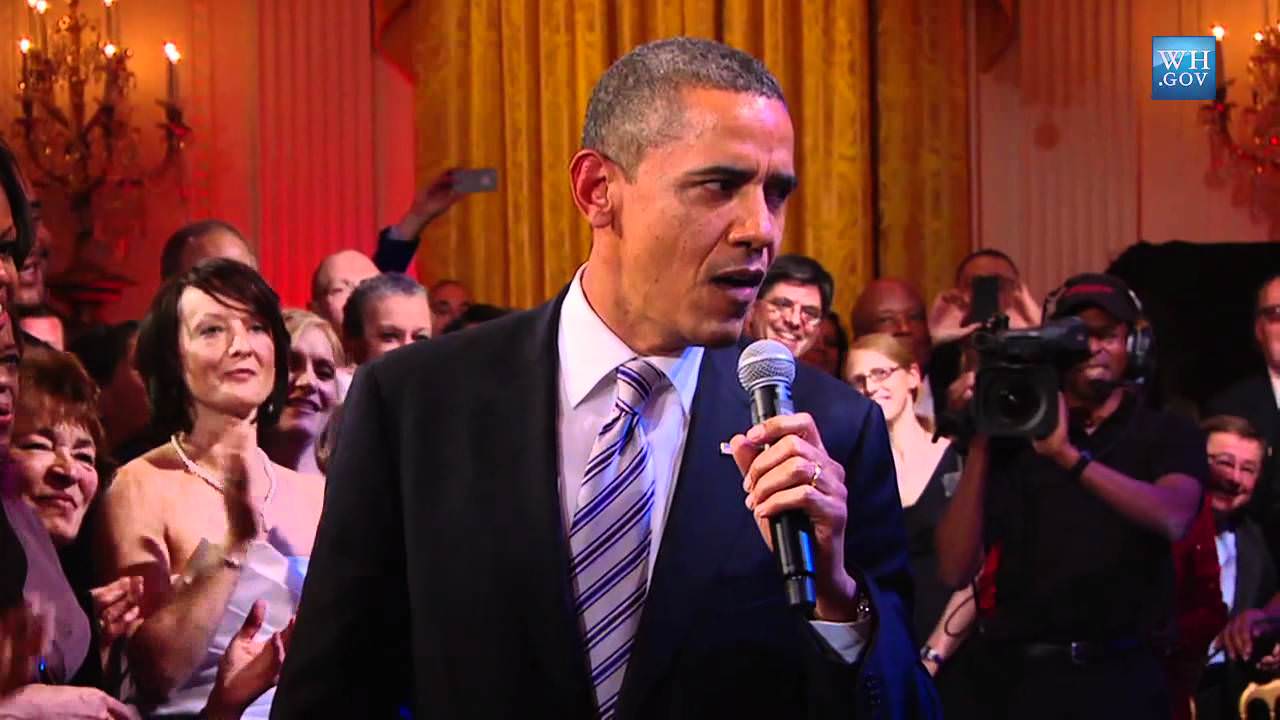 Watch President Barack Obama Singing “Hotline Bling” By Drake