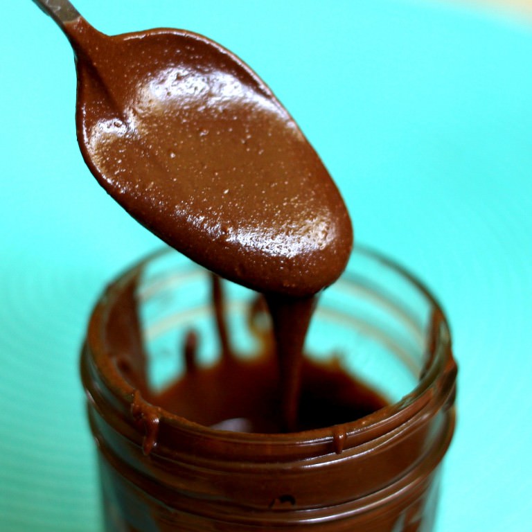 How To Make Homemade Chocolate Peanut Butter Spread