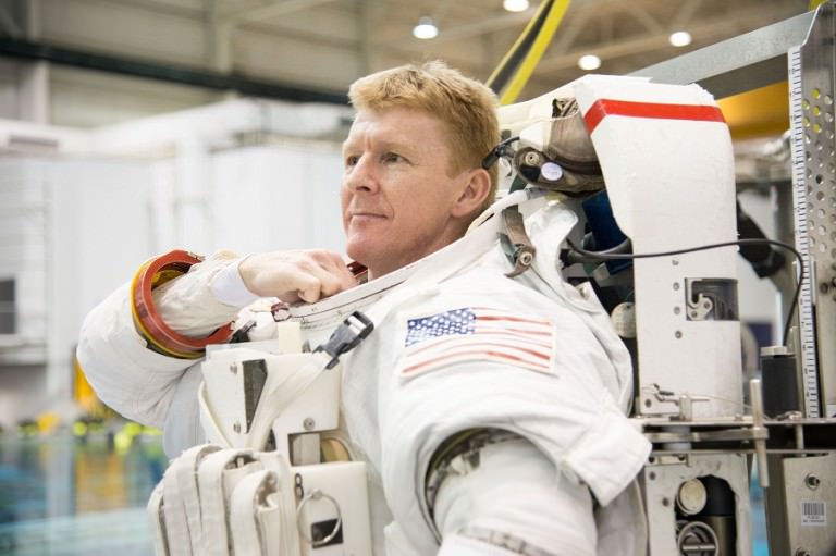 Tim Peake Is Going On His First Space Walk – Our Favourite Movie Set In Space