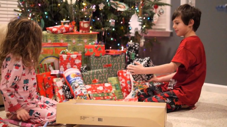 10 Great Videos of People Who Got Exactly What They Wanted For Christmas – Be Prepared To Cry!