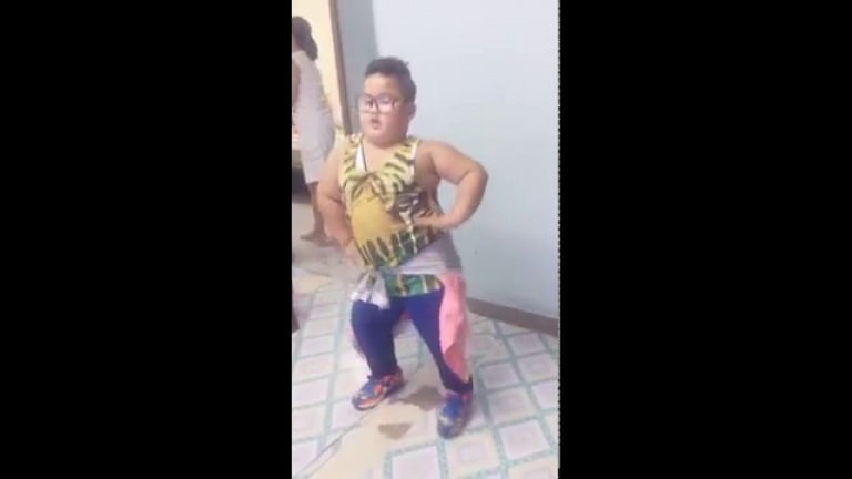 Watch This Little Dude Totally Own Justin Bieber’s “Sorry” – It Will Make Your Day!