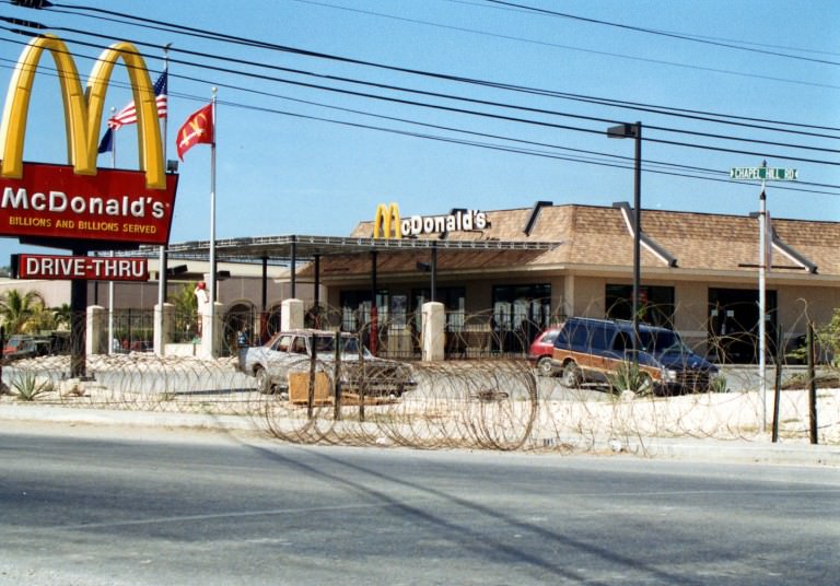 6 Most Bizarre Locations For Fast Food Restaurants – #5 is Just Awesome!