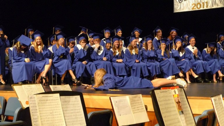 10 Most Tragic Graduation Fails That Will Make You Choke Laughing!