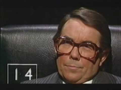 Ronnie Corbett’s Top 5 Moments – #3 Will Make You Cry Laughing