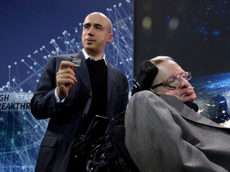 Stephen Hawking and Mark Zuckerberg Have Backed A $100M Project To Find Aliens