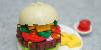 A Japanese Artist Created Some Tasty Looking Lego Art