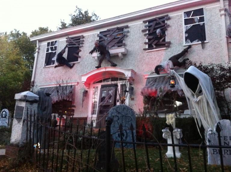 Halloween – A Festival To Decorate Our Homes But Differently